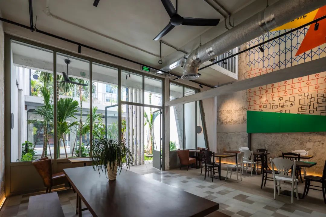 越南西贡可持续建筑咖啡店丨T3 Architects-14