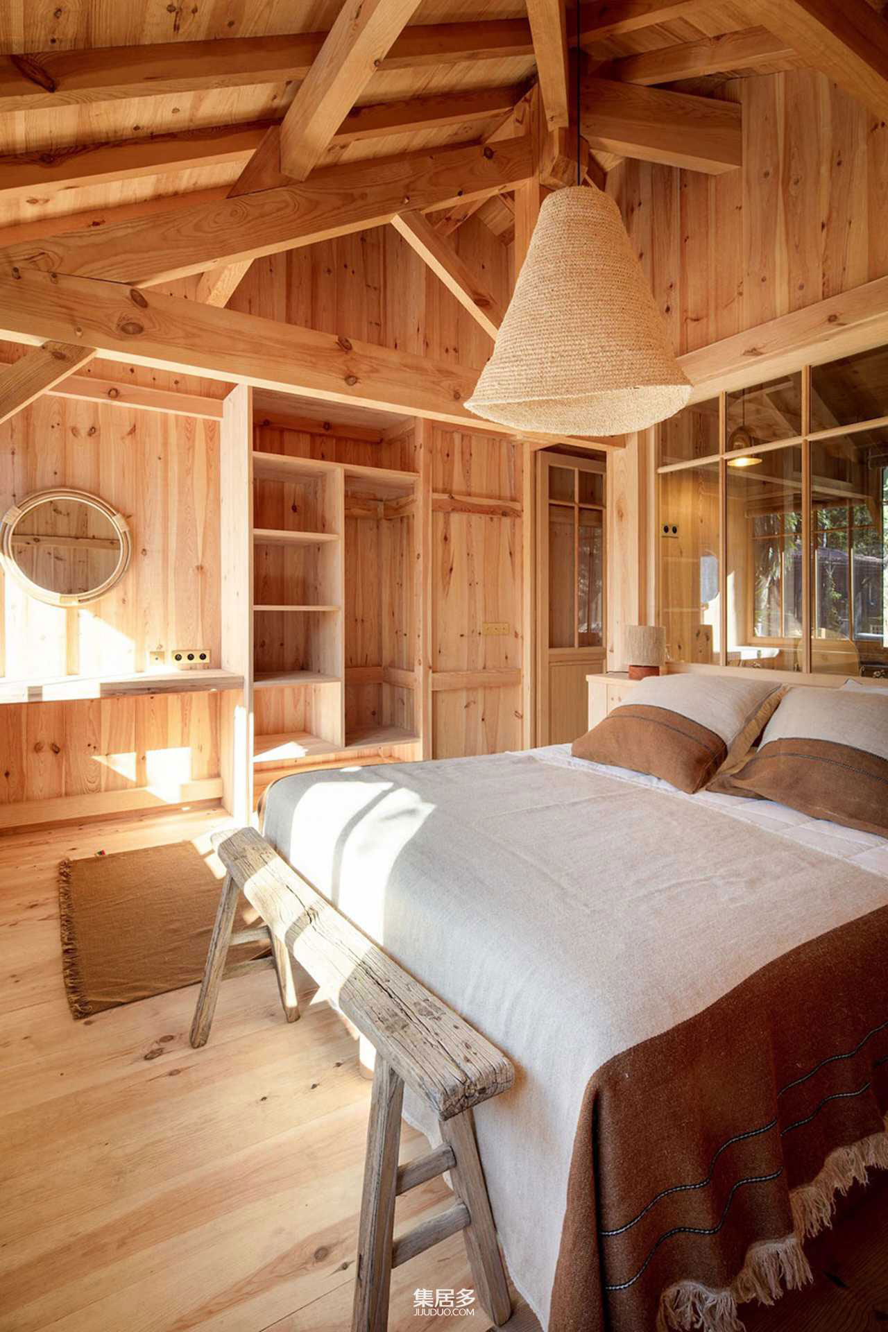 蔚蓝海岸上的木制别墅丨法国-18