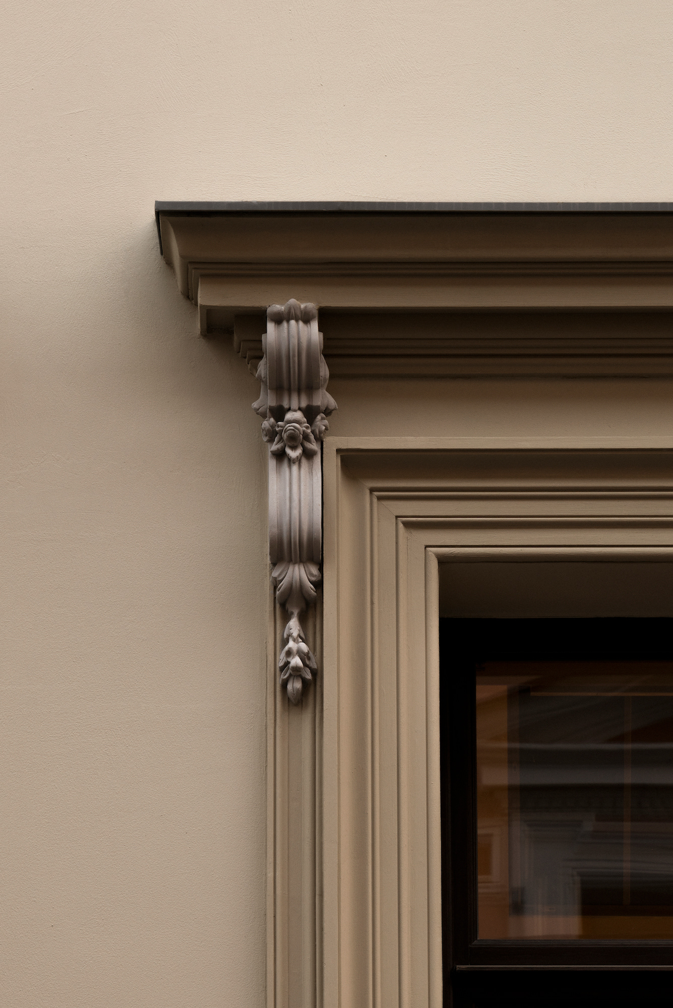 ABRIKOSOV / MR GROUP-13