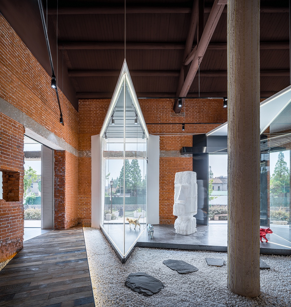 上海嘻谷艺术馆 | 旧粮仓变艺术地标-23