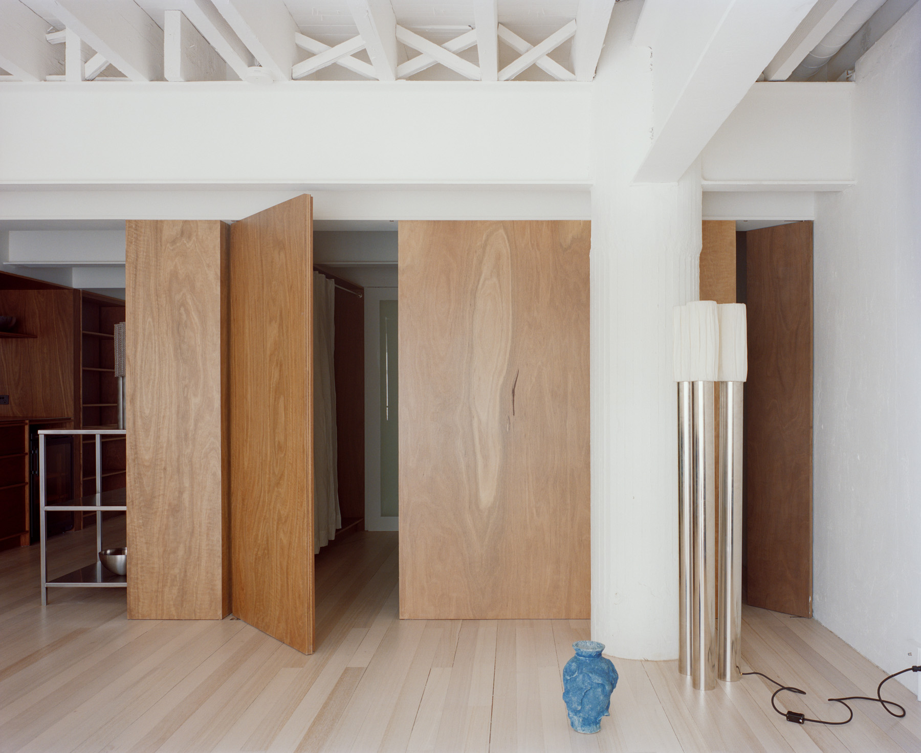 墨尔本 Kerr 街公寓 | 工业风与现代家庭生活的完美融合-2