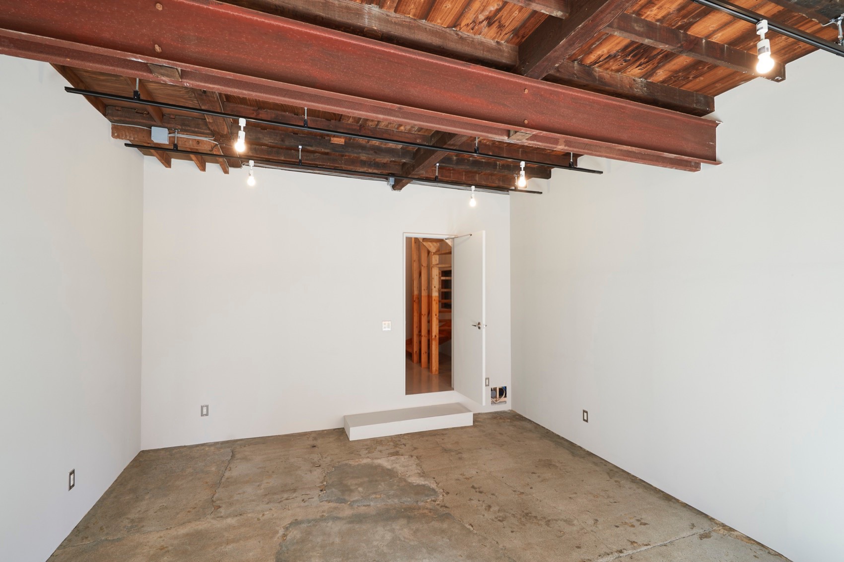 荒川之家，东京 / ROOVICE-103