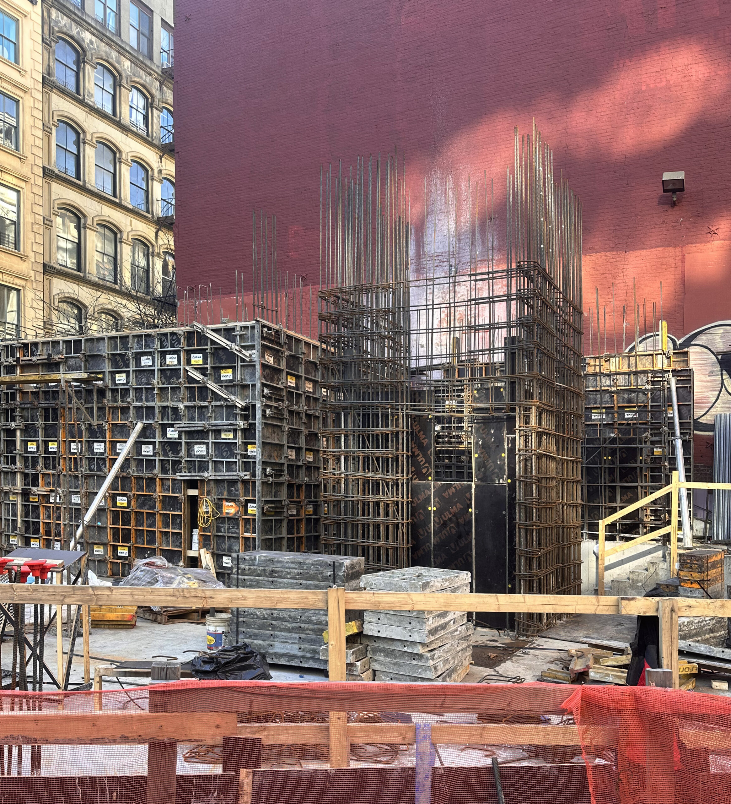 14 White Street Rises Above Street Level in Tribeca, Manhattan - New York YIMBY-6