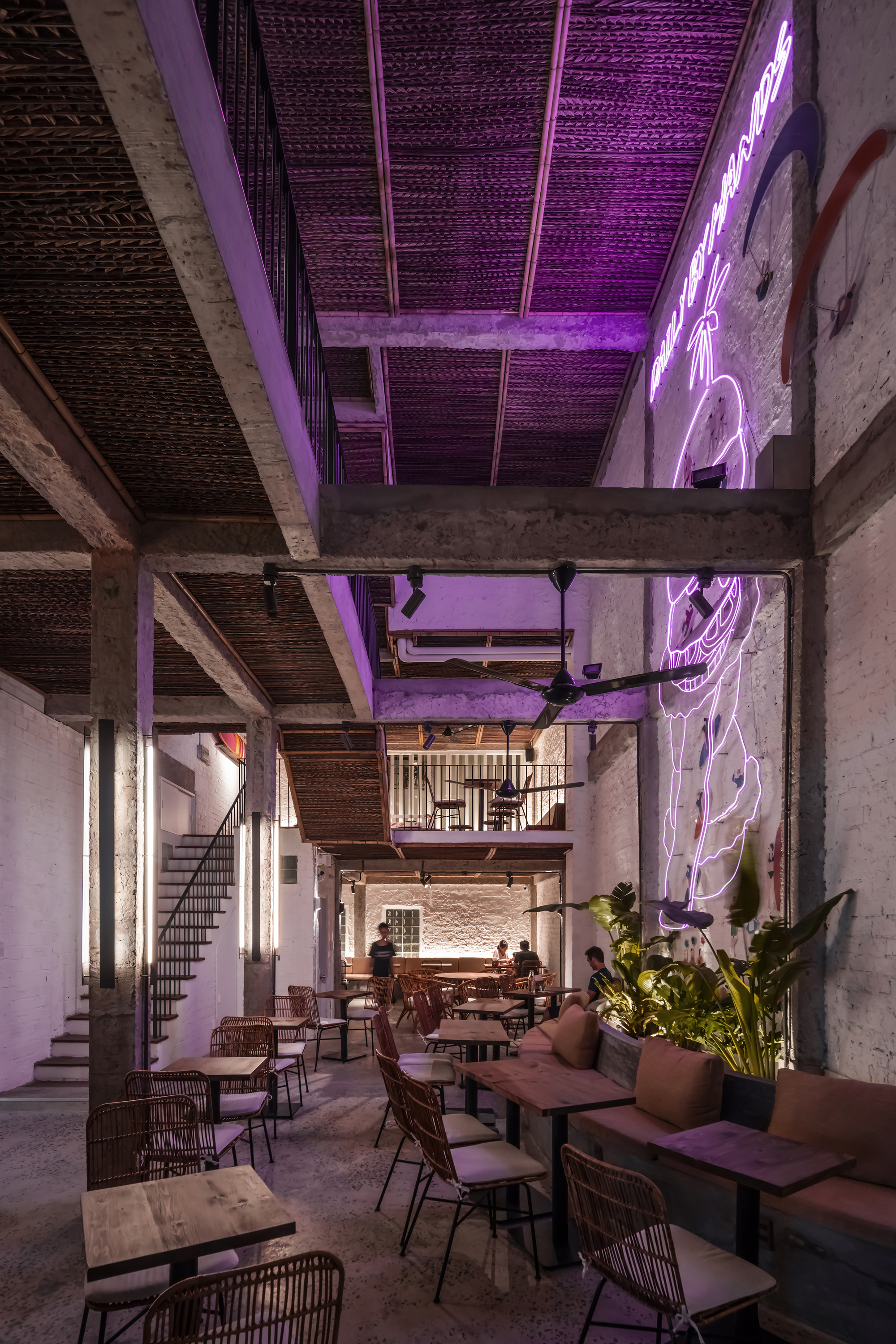 汉堡兄弟岘港丨越南丨studio anettai-18