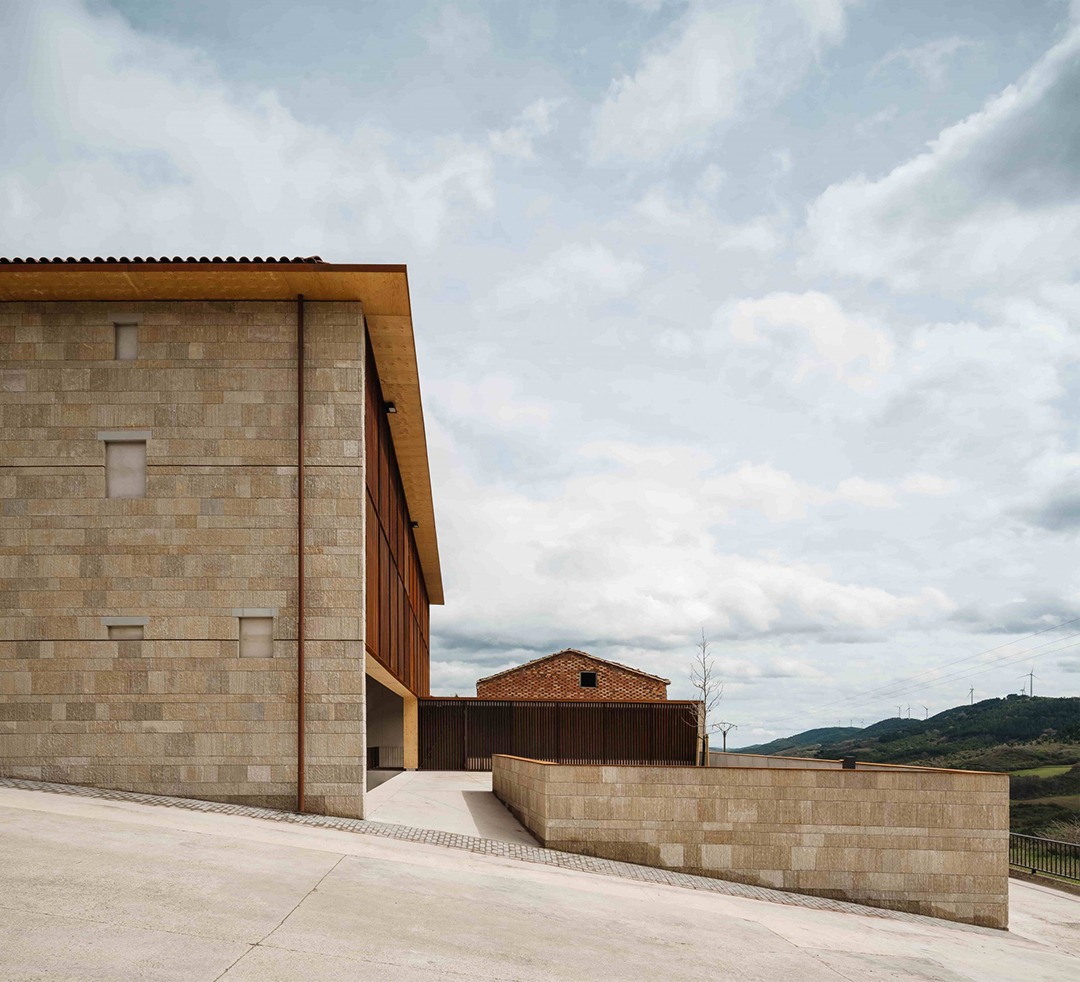 西班牙小镇运动空间丨西班牙纳瓦拉-34