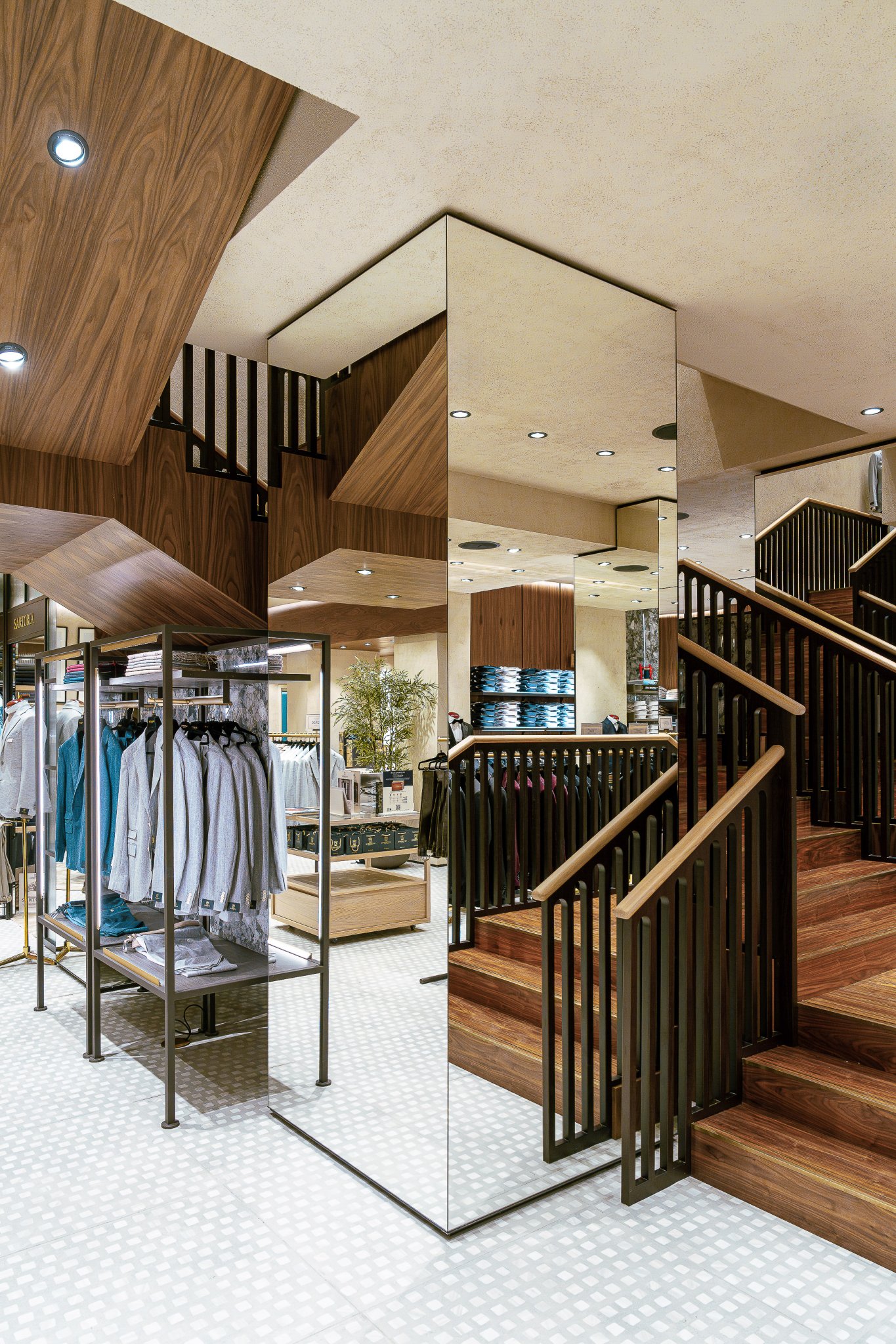 Gutteridge Corso Vittorio Emanuele Milano Flagship Store-17