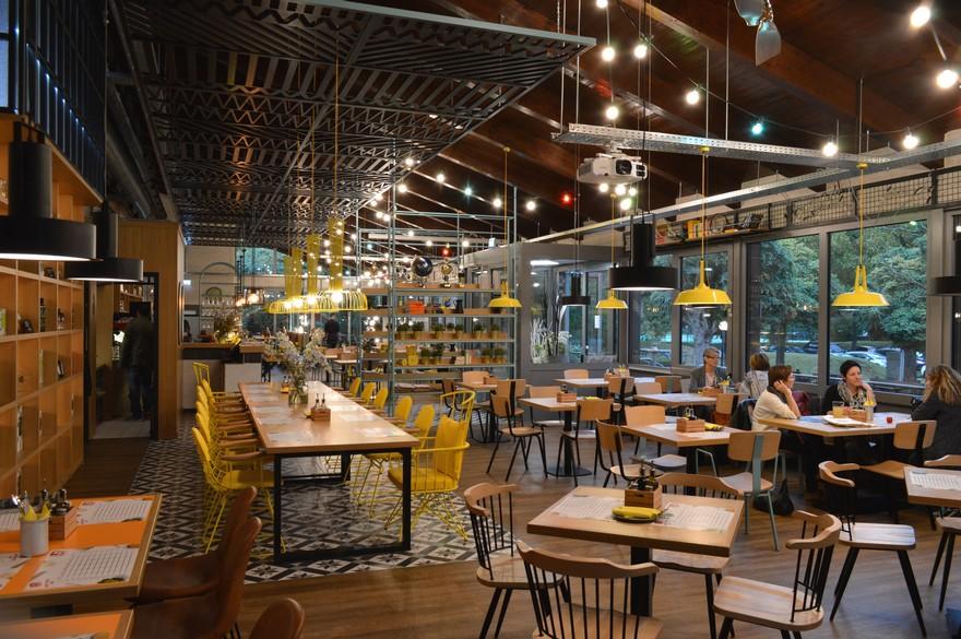 Denk Fabrik Restaurant in the German city of Karlsruhe / Gruppo Decorativo-1