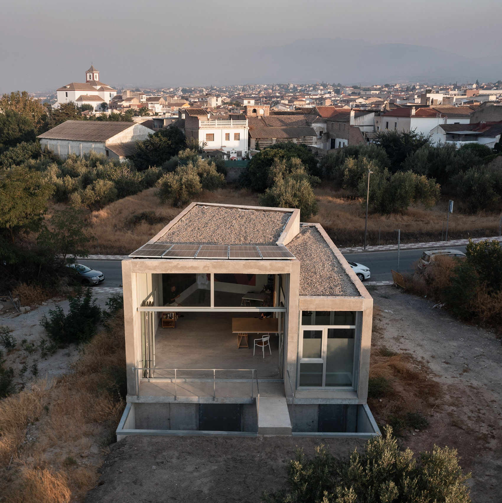 西班牙索蕾达·塞维娅艺术家工作室丨Cayuelas Arquitectos-6