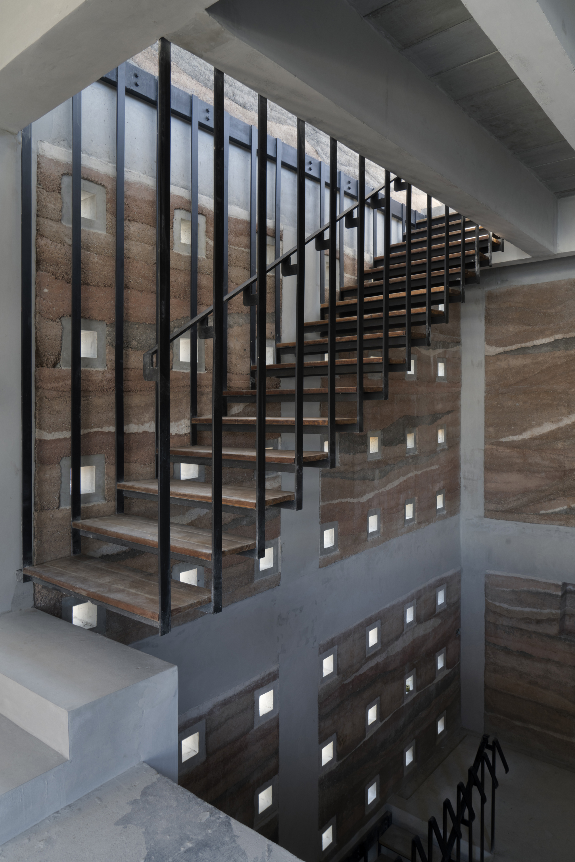 Chonburi 多功能建筑丨泰国春武里丨SUPHASIDH-9