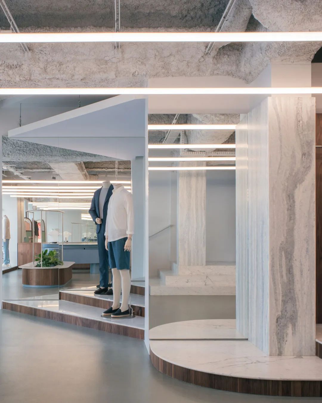 Luca Faloni Paris，法国巴黎-9