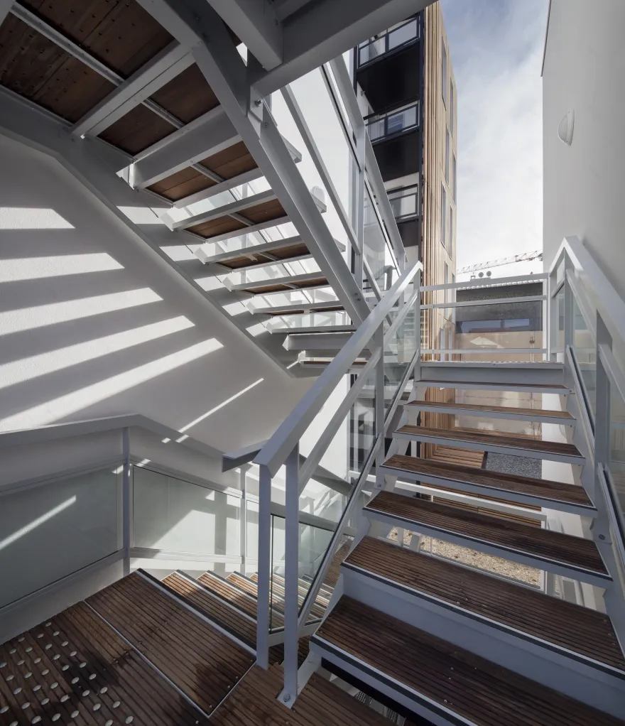 Gabriel Peri 街 16 套社会住房 | 融入城市景观的三级空间设计-26