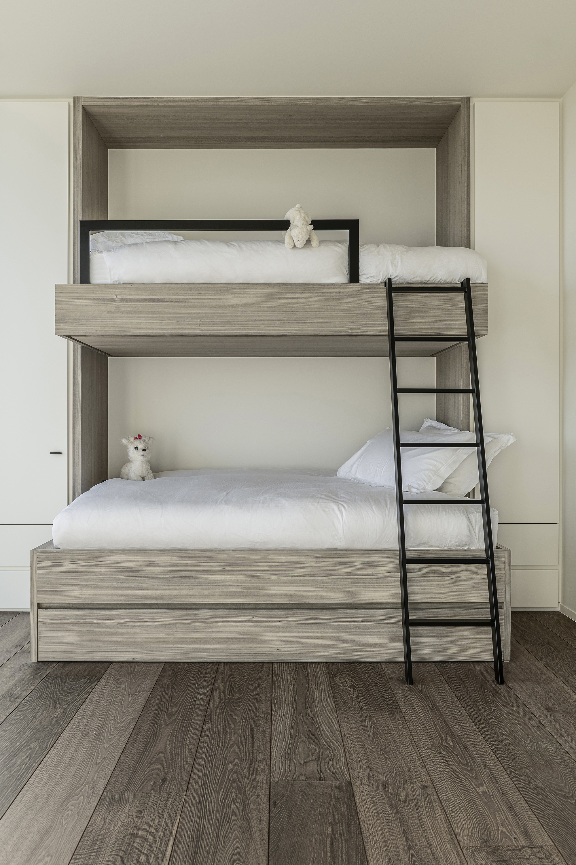 VT 宅丨荷兰丨Eline Ostyn-14