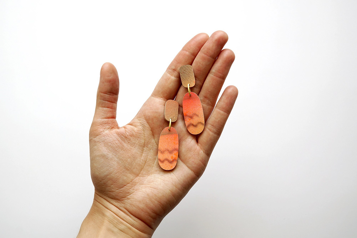 手工木制耳环与吊坠的独特魅力-12