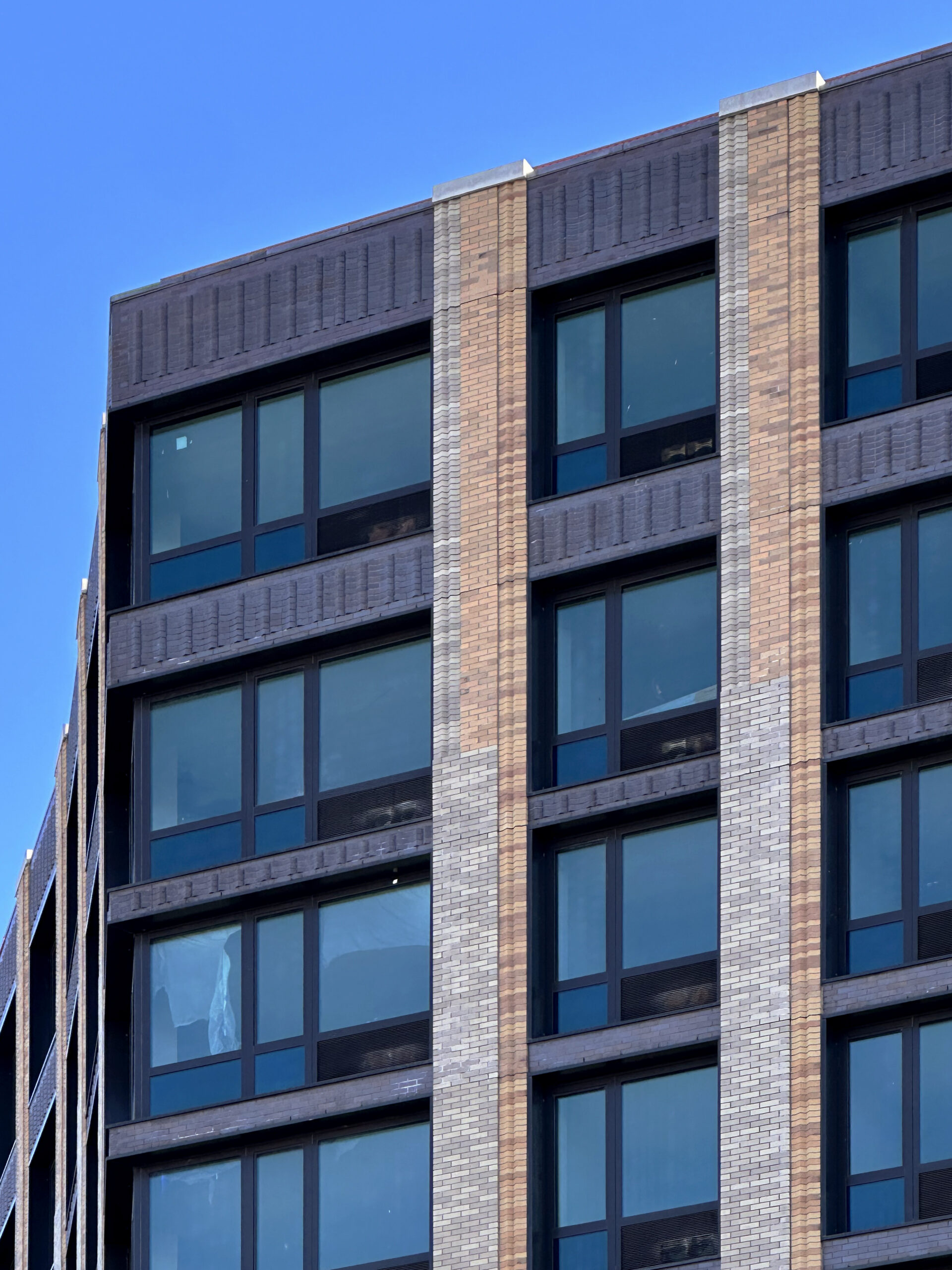 1 Park Point Nears Completion In Windsor Terrace, Brooklyn - New York YIMBY-4