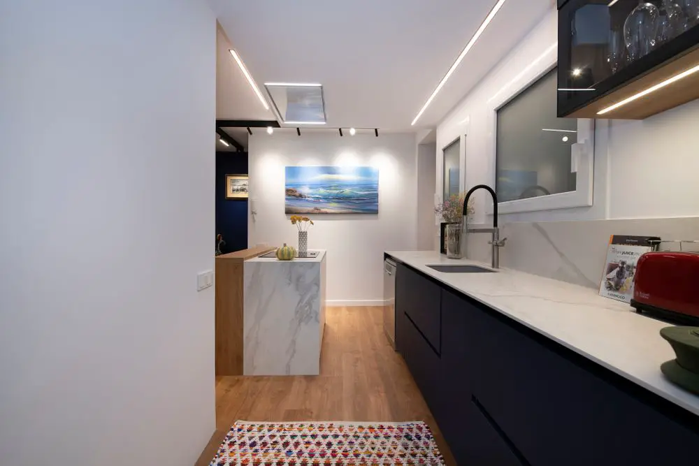 旋转电视打造活力空间 | 54m2 公寓的巧妙设计-7