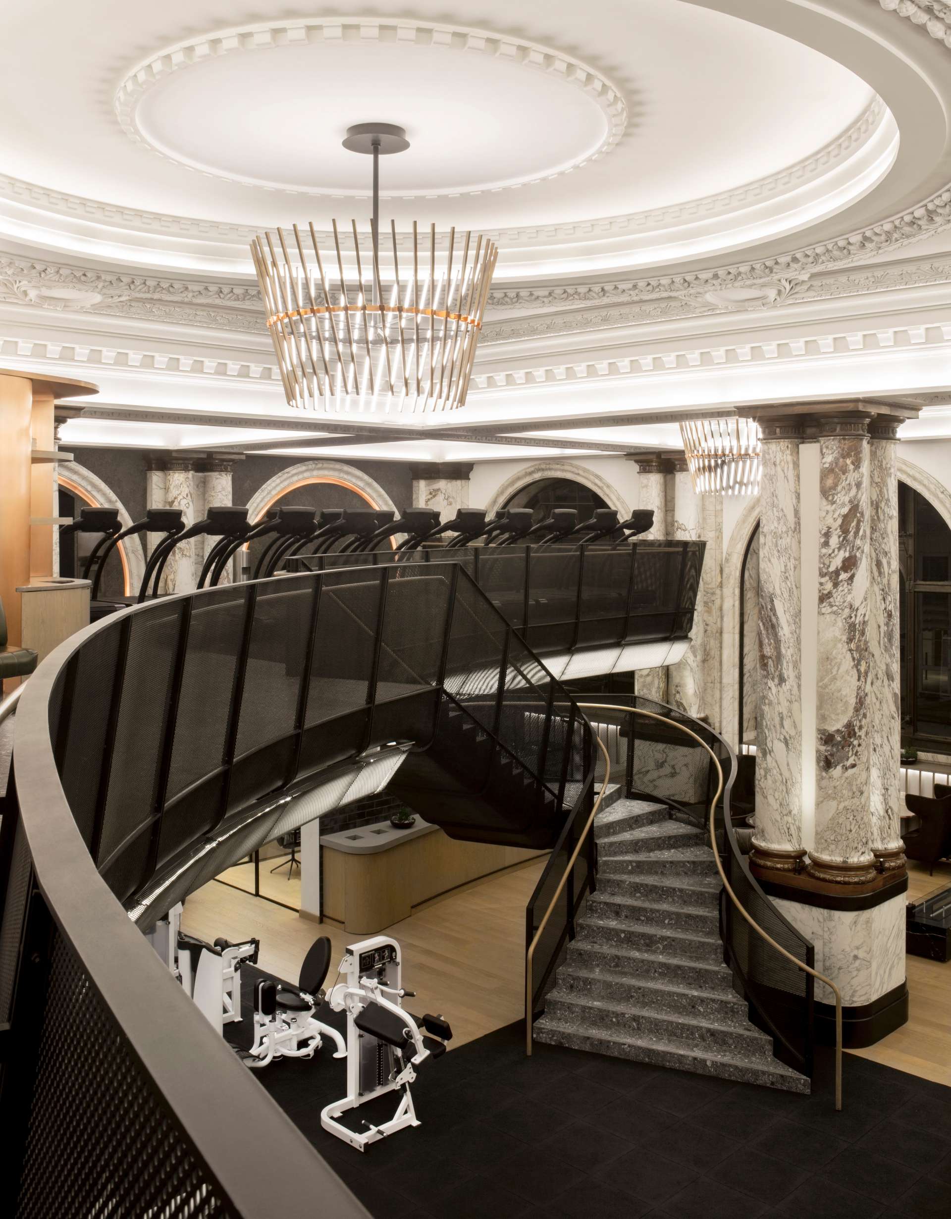 伦敦 Equinox St  James Joyce Wang-9