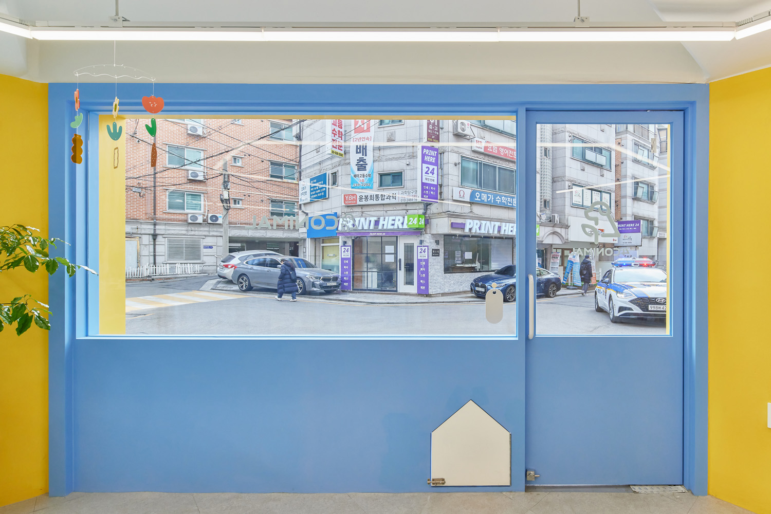 创意无限的极简内饰 | Poco Nini 的 15 平小空间大改造-9