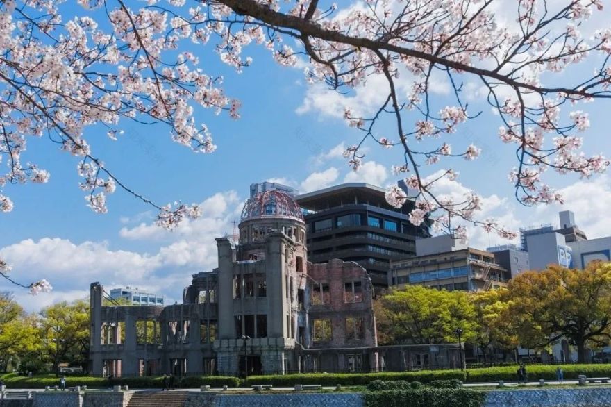 广岛纸鹤塔——城市新地标,和平与环保的设计典范-22