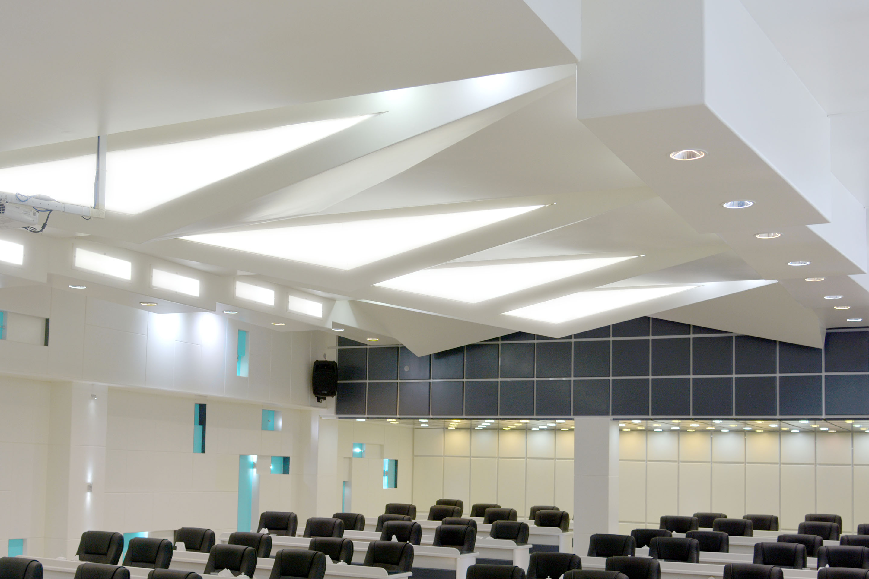 Ardabil Tejarat 银行露天剧场——功能与美感的完美结合-20