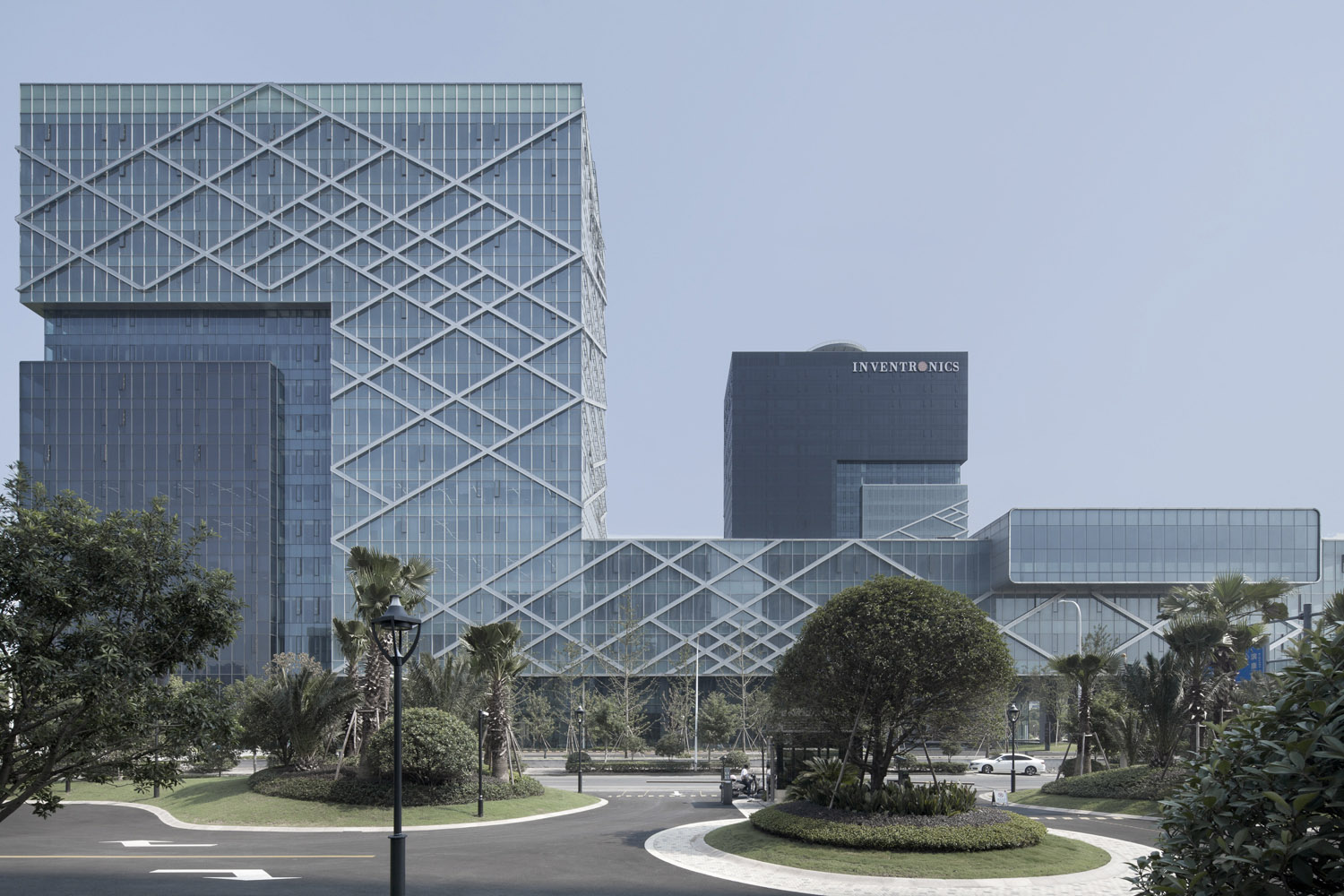 别样“混搭” & 杭州英飞特科技园 / gad-8