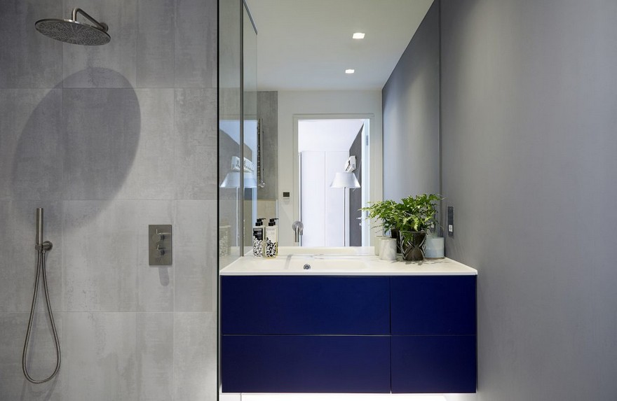 A Stunning Contemporary Renovation of a Victorian Semi-Detached Property in Twickenham, London-18