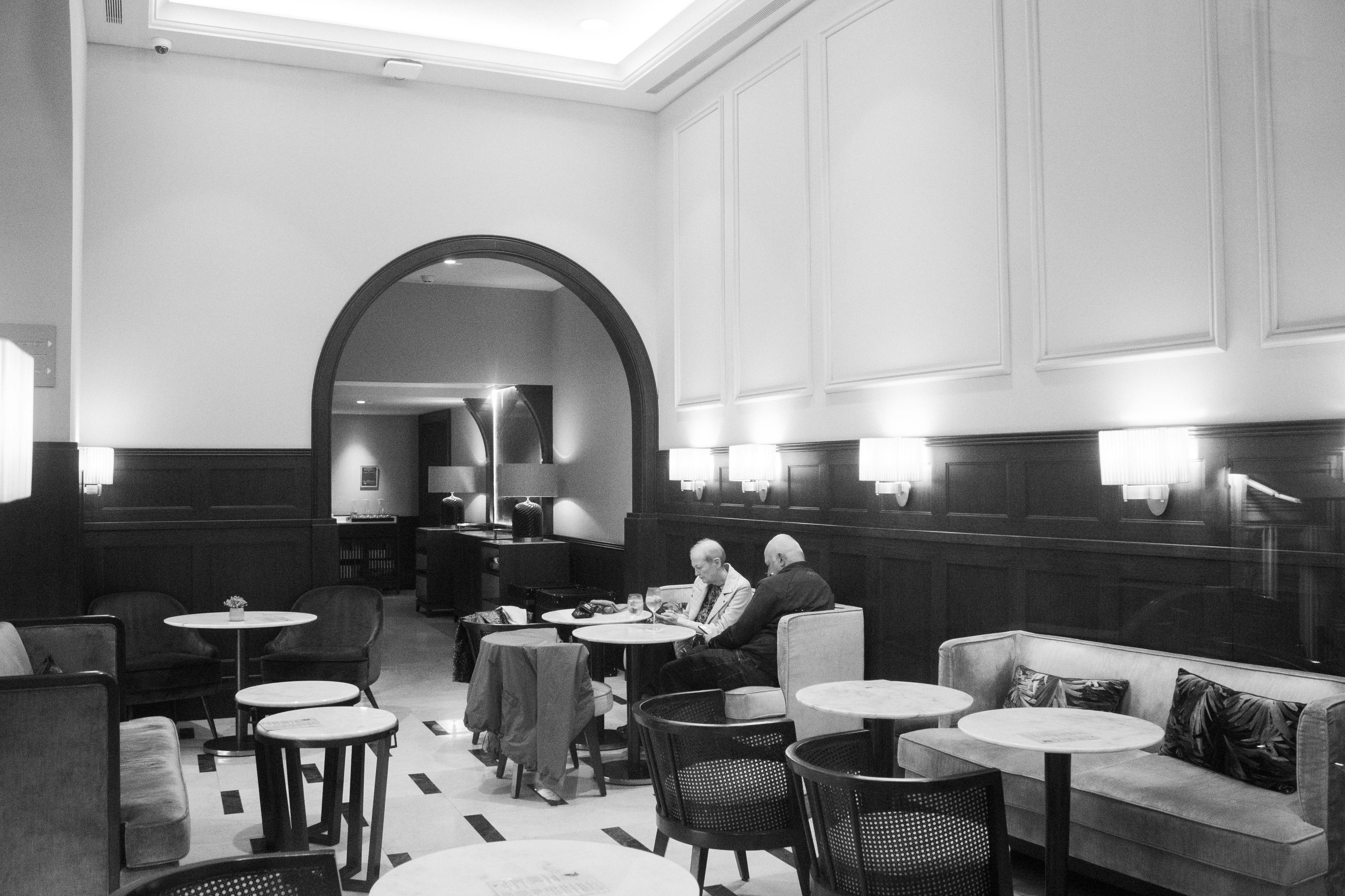 STREET PHOTOGRAPHY - 08 / PORTO-18