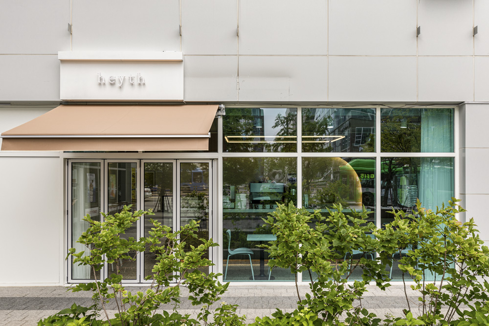 12 平超小户型，白色木纹打造极简舒适空间-2