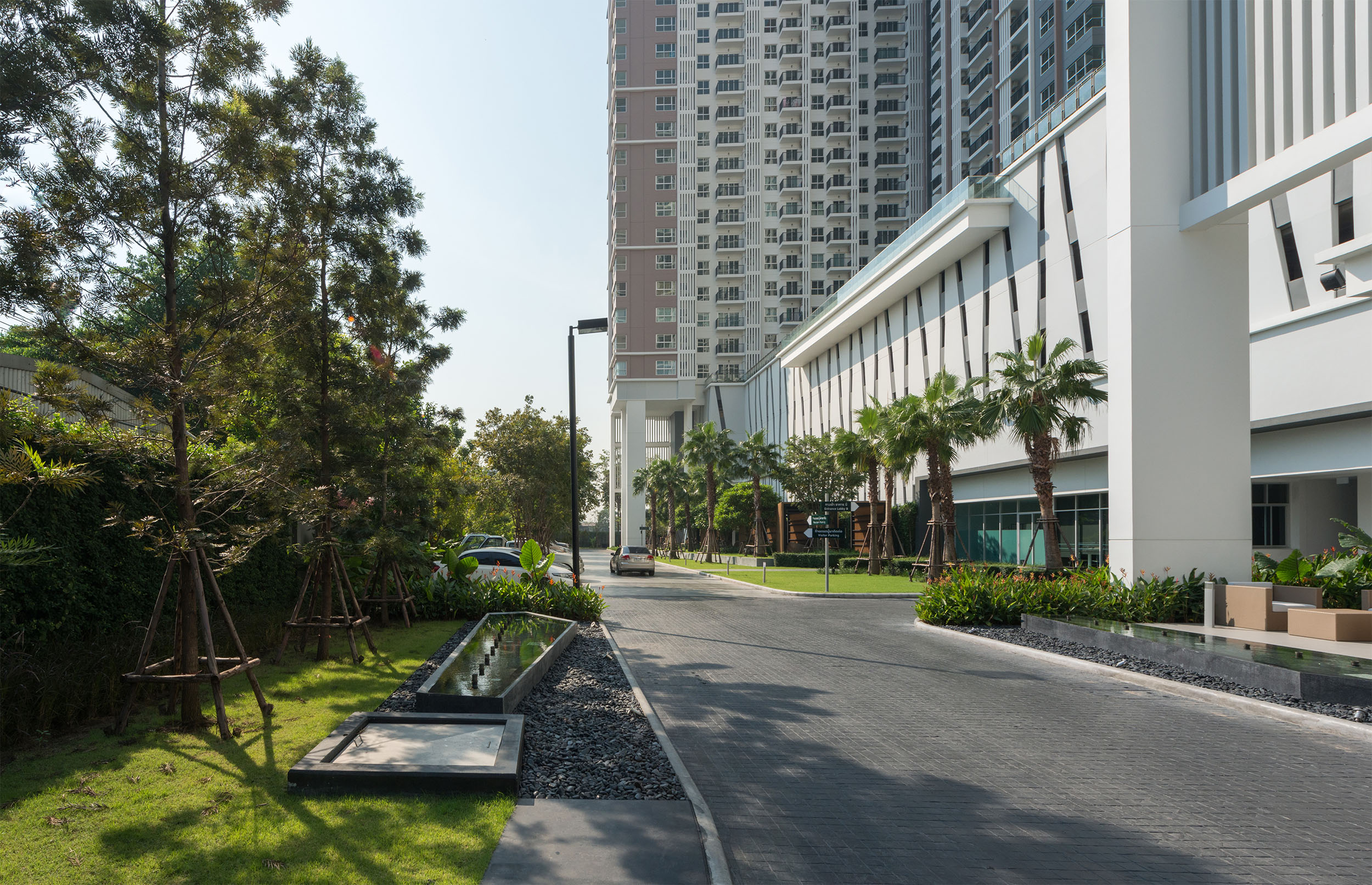 泰国 Parkland Petchkasem 住宅区景观设计 | 绿色度假胜地-15