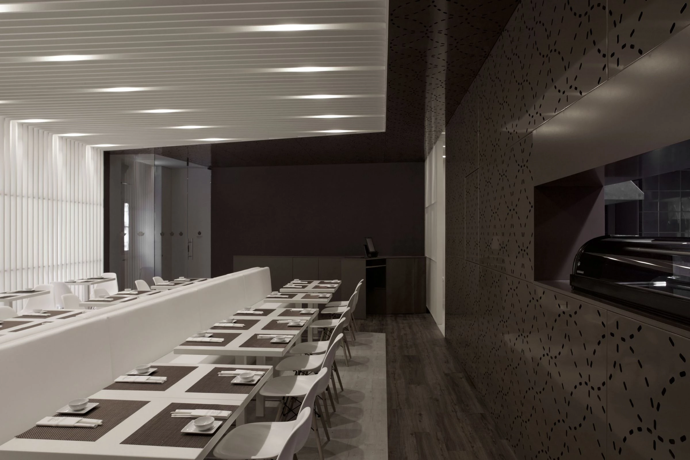 Sushihana Downtown（葡萄牙都市里的日式料理空间）-20