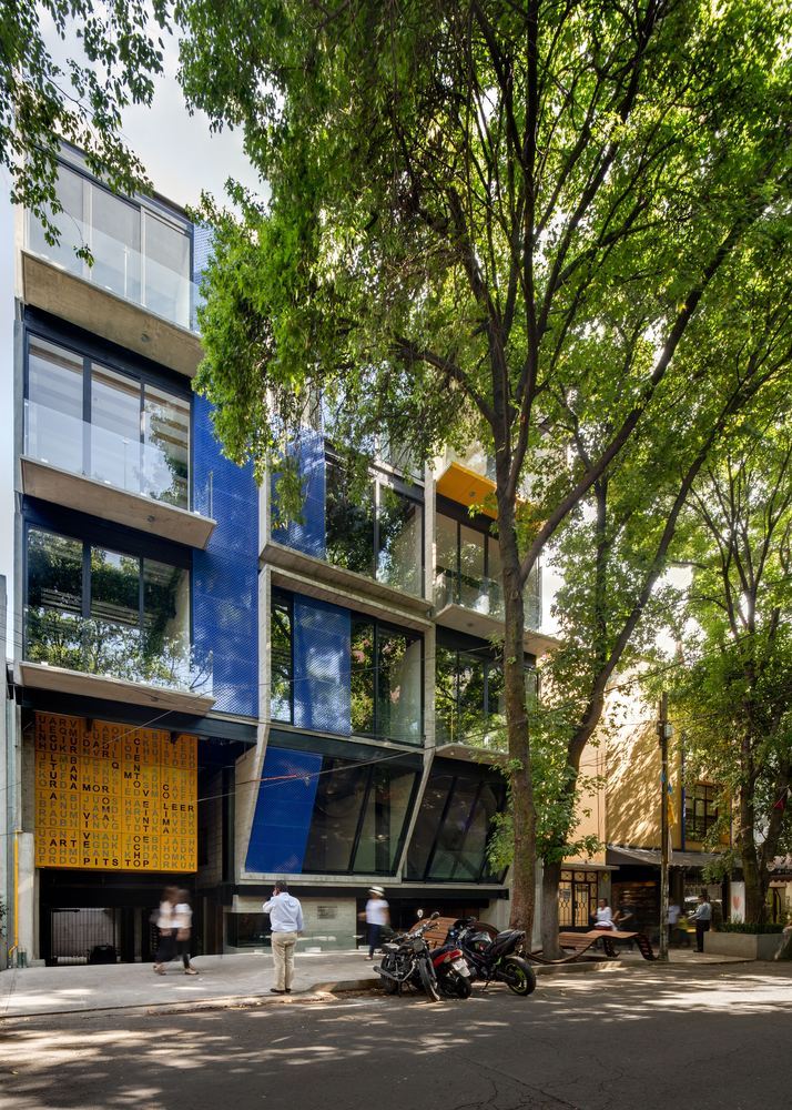 ColiRoma OneHundredTwentyEight 公共私人空间住宅设计-45