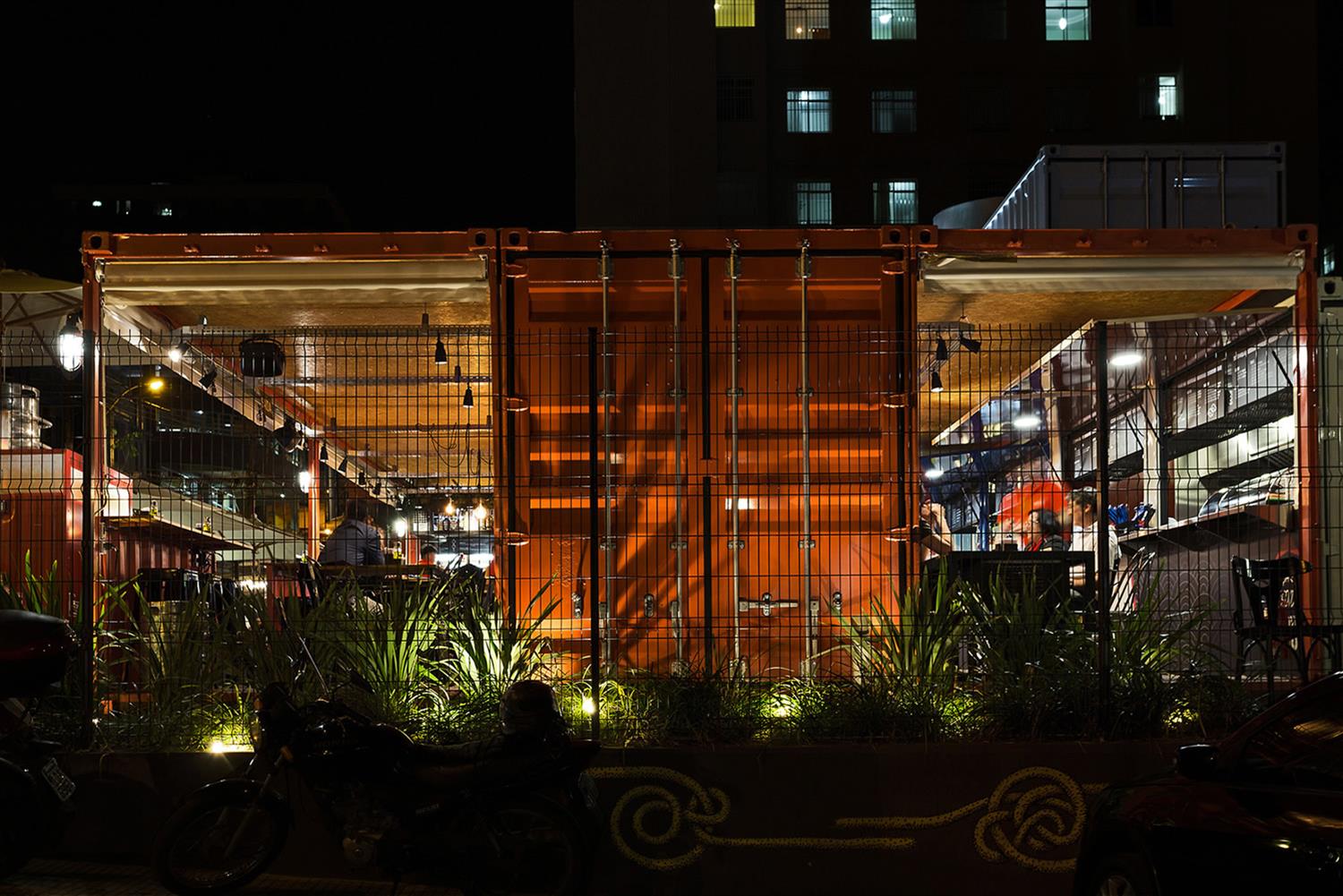 集装箱美食公园-3