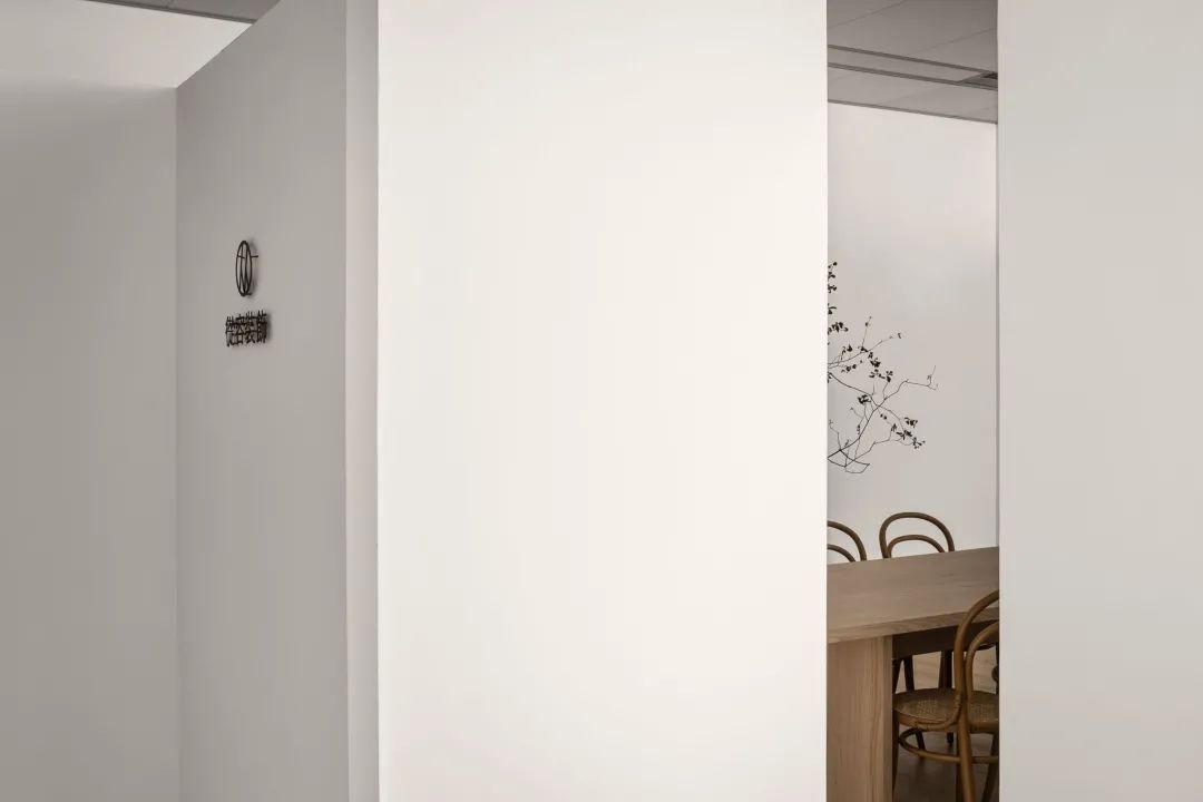 广州从容设计办公空间丨中国广州丨广州从容装饰工程有限公司-13