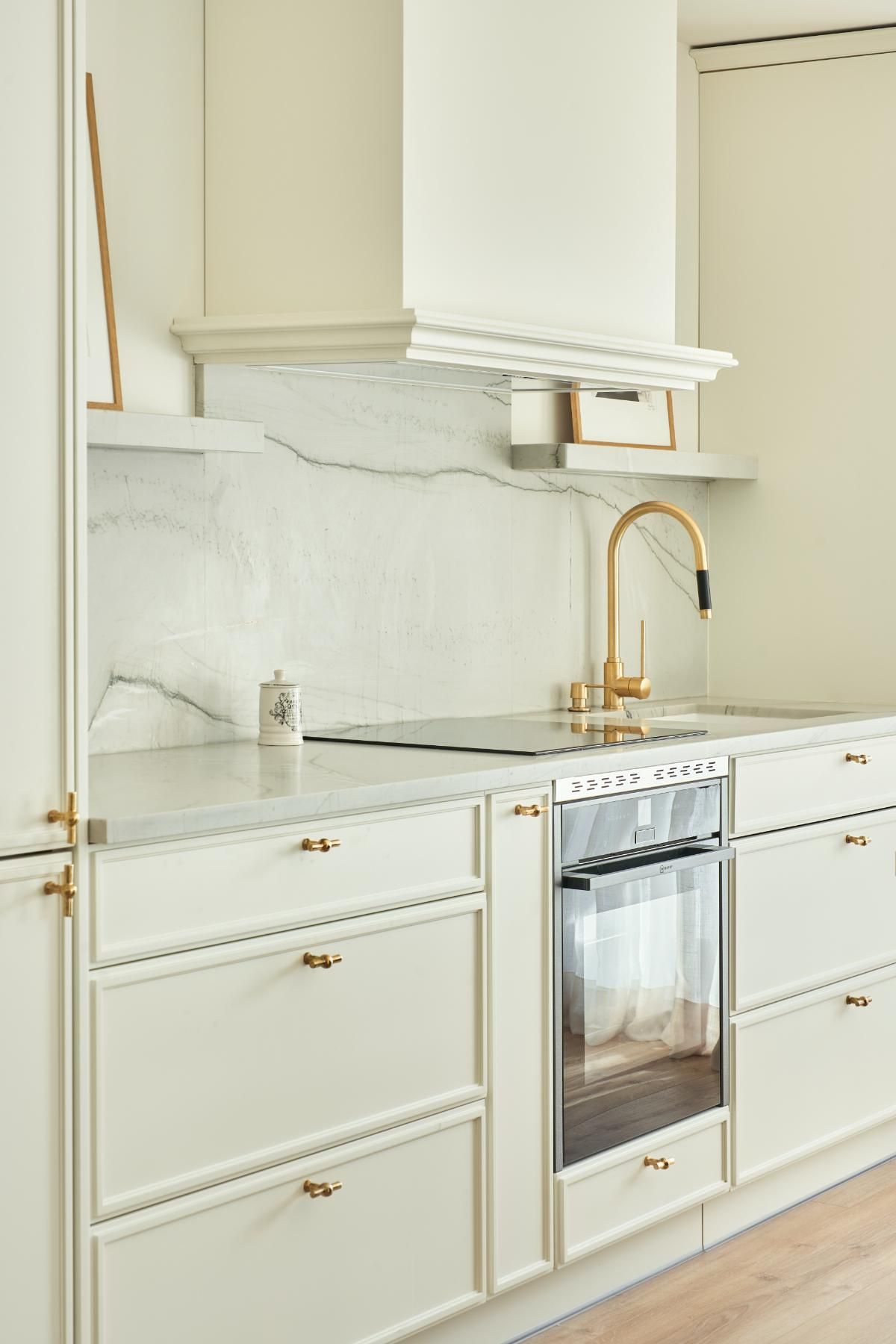 将马德里90平新房改造成经典现代风格住宅丨西班牙马德里丨Estudio Querencia-10