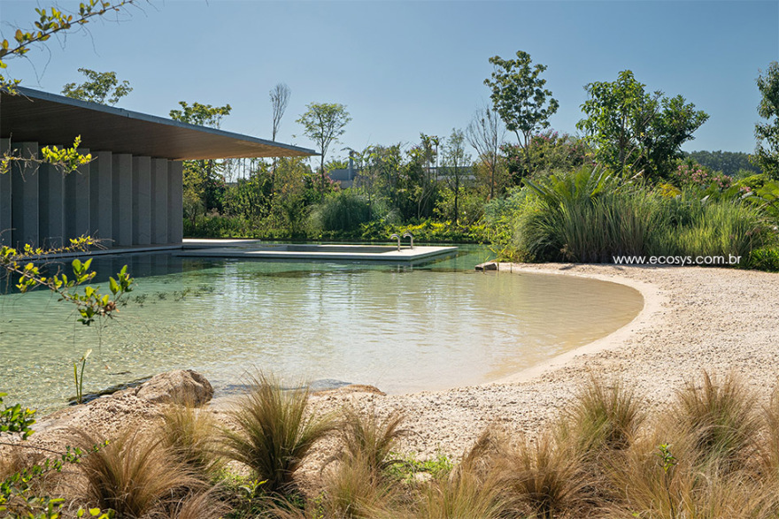 天然游泳池 – EAK-8