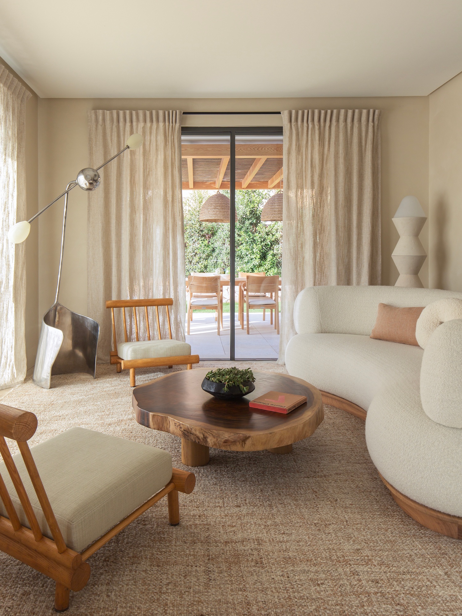 西班牙伊比萨岛居所 · Ibiza Pied à Terre丨法国 以色列建筑师兼设计师Emmanuelle Simon-7