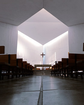 Monasterio Benedictino de Las Condes 教堂