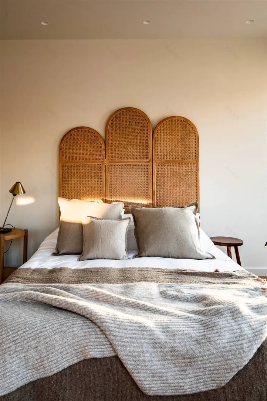 海景西班牙公寓 | 自然编织家具的温暖魅力-8