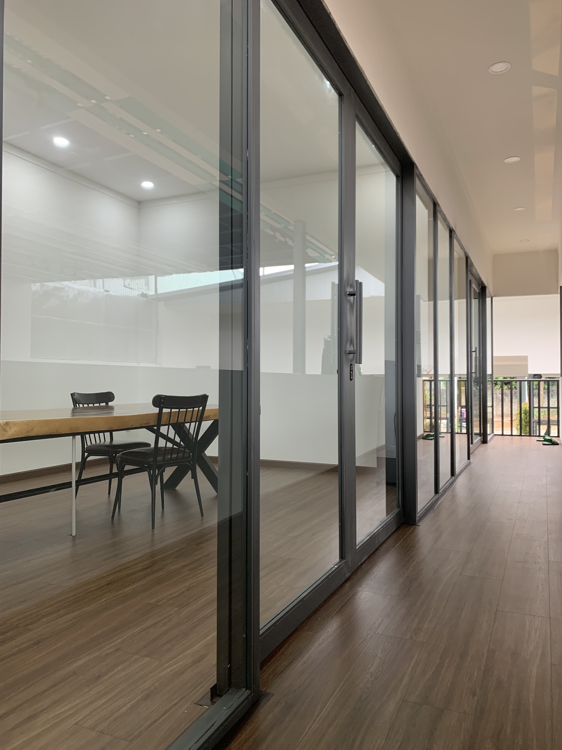 KOPIC SPECIALTY COFFEE EXTERIOR-8