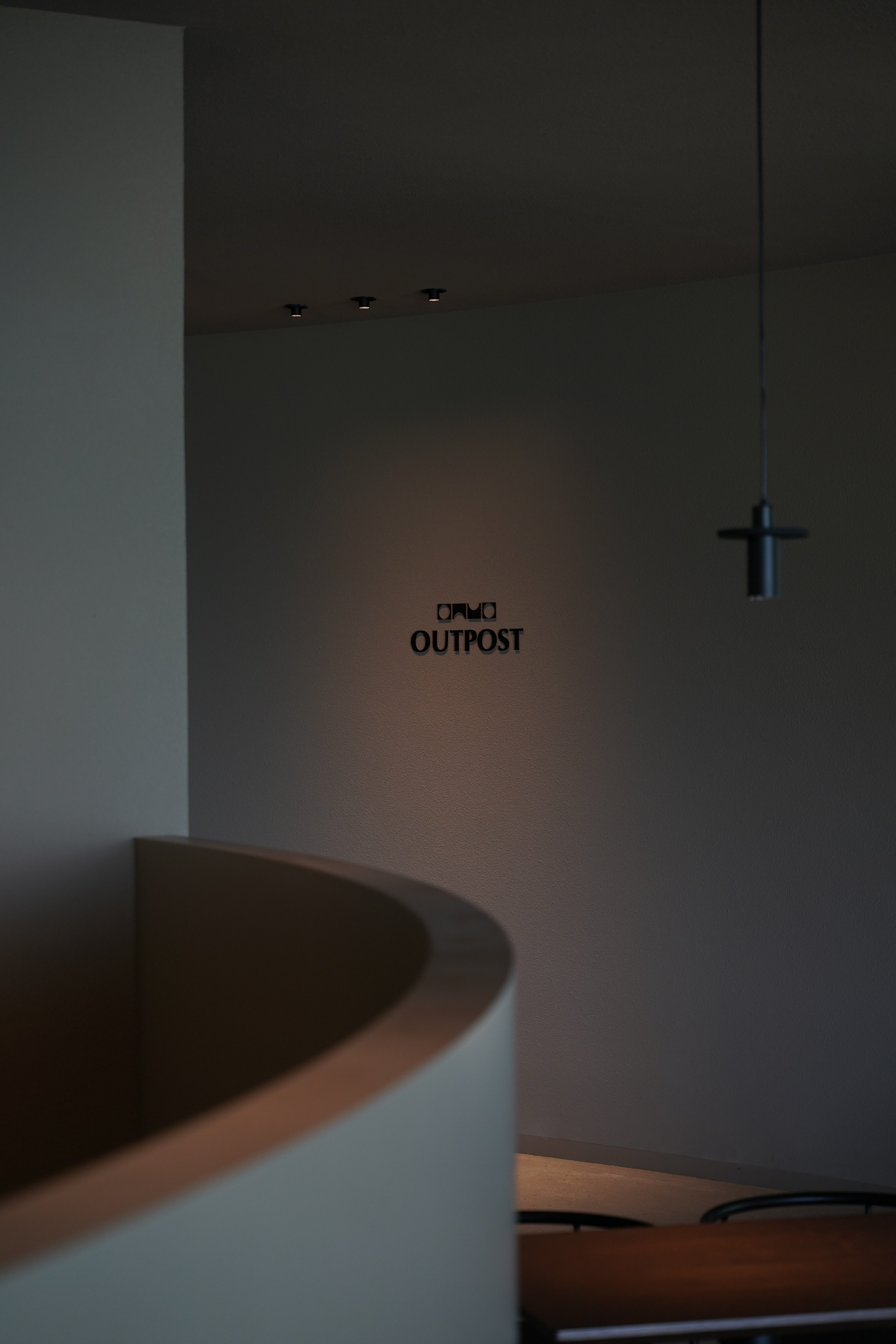 OUTPOST极简主义咖啡厅丨韩国丨space design A.LIVE-36