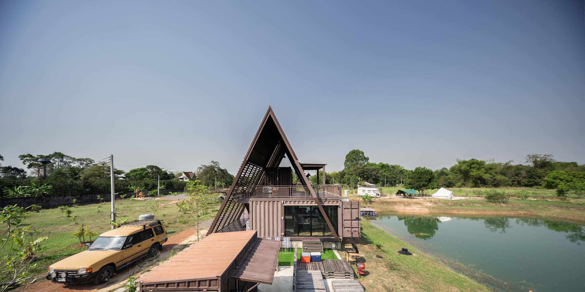 OOST Kampville 集装箱小屋丨泰国那空那育丨TJOB-28