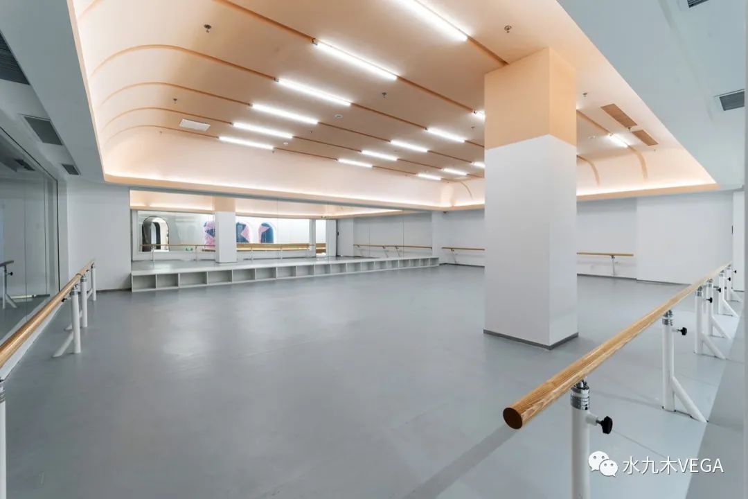 魏公村艺术综合体 · 现代简约教育空间丨中国北京丨屈飞婧,陶大伟,邱实,郑恬辛,张静,罗逸亭,梁秀川-6