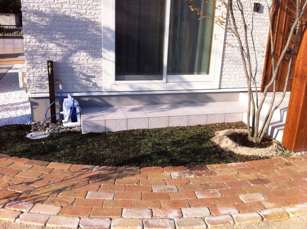 北欧调住宅新筑外构及花园项目-14