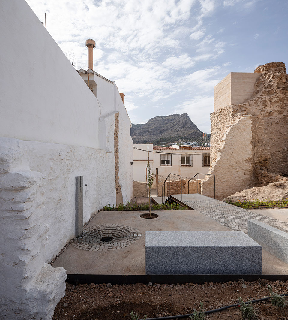 Cerro de las Torres 山阿拉伯塔和城墙的干预项目丨西班牙马拉加丨WaterScales arquitectos-127