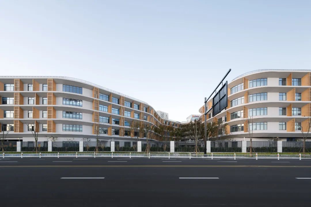 杭州高级中学附属滨江中学丨中国杭州丨浙江大学建筑设计研究院钱锡栋-6