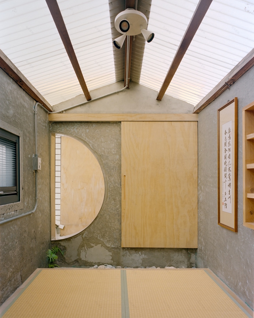 Half Day House / Cabinet YFY-12