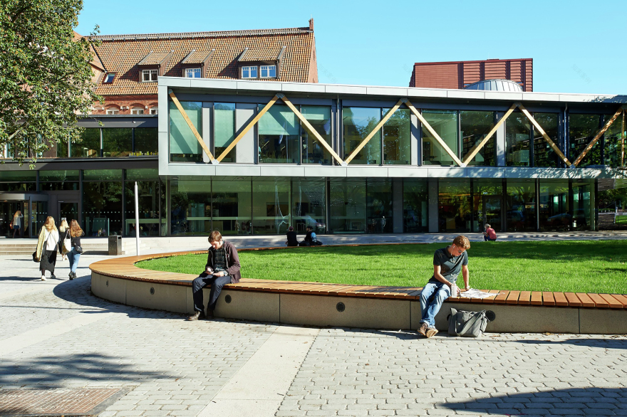 瑞典隆德大学图书馆设计-2