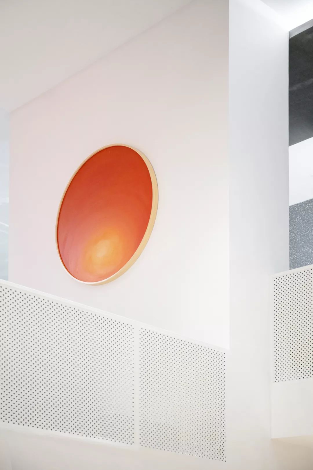 "无聊の瓶子"冷压果汁店 | 科技鲜榨,保留食物全营养-52