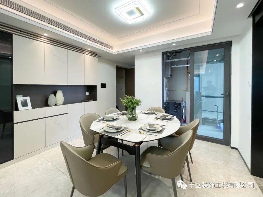 现代简约三代同堂住宅设计-29