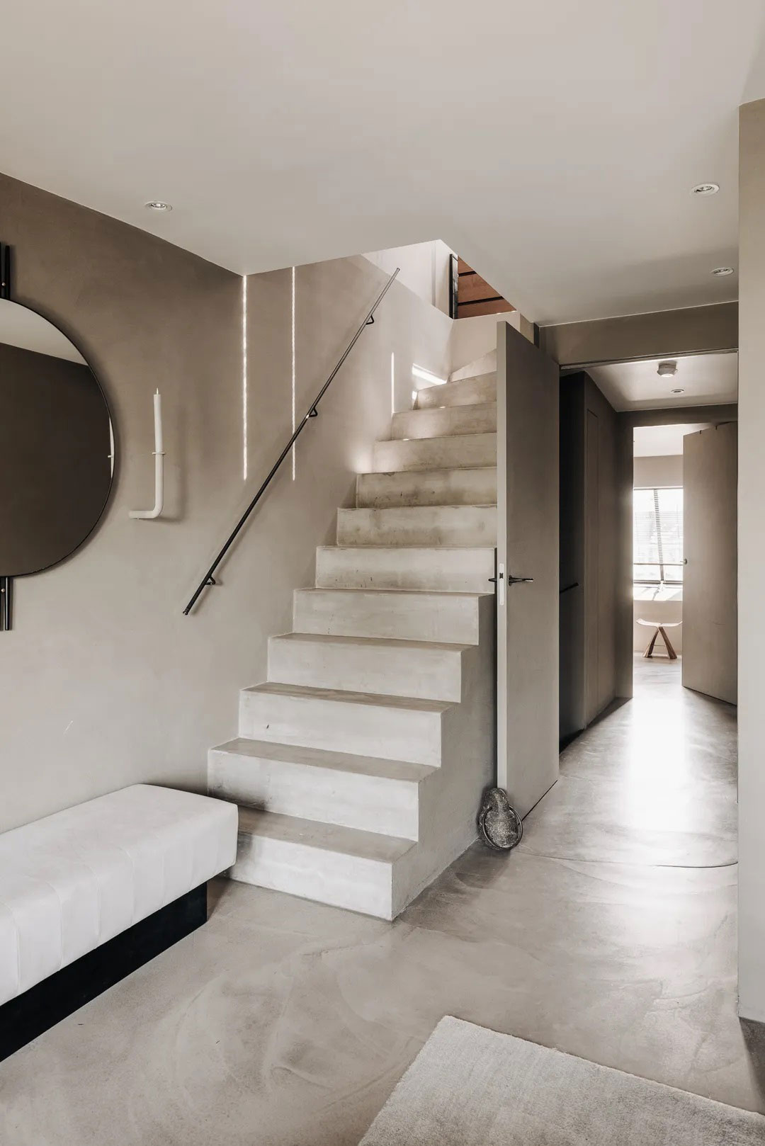 阿姆斯特丹运河公寓的自然极简设计-34