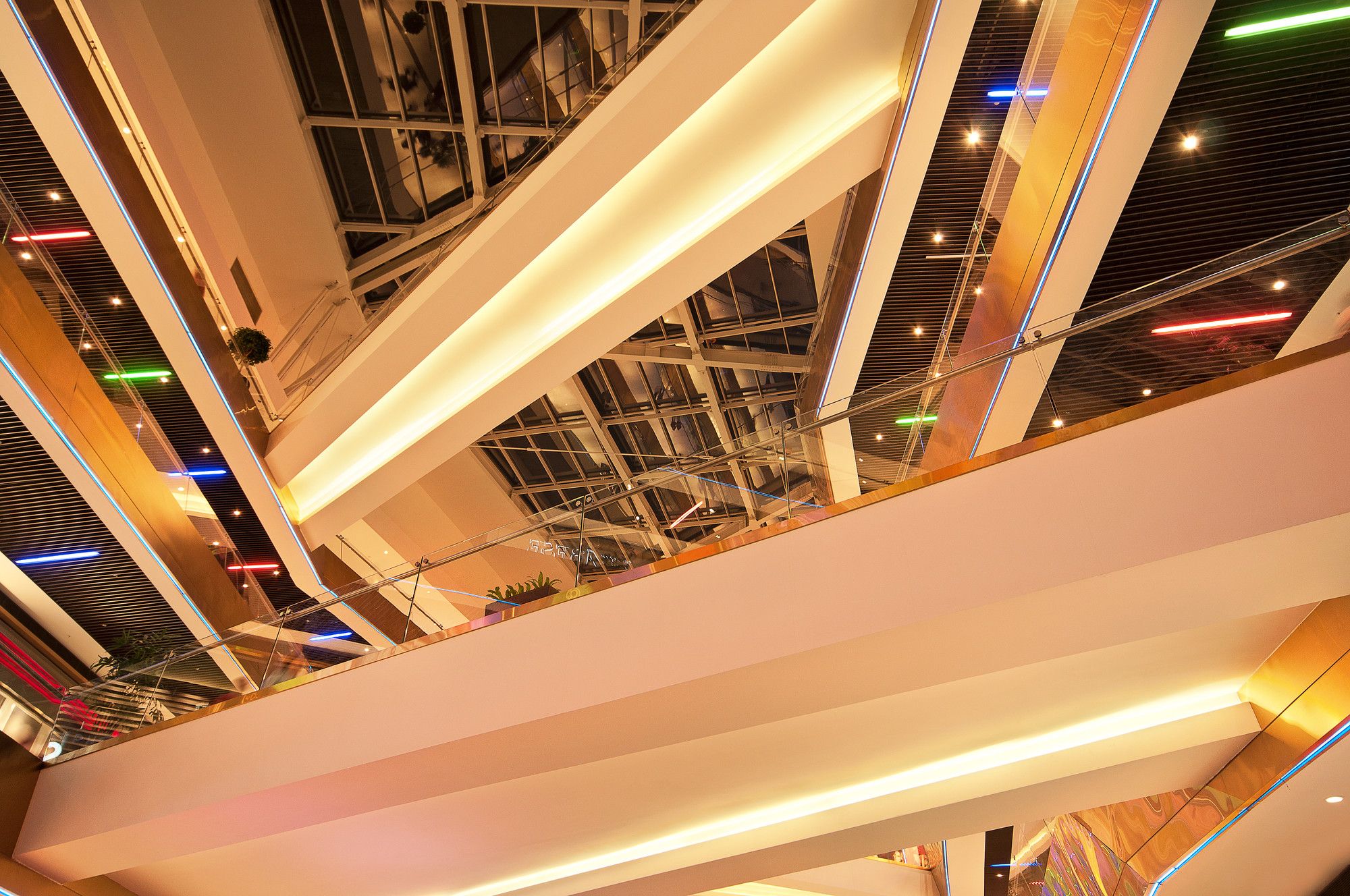 土耳其伊斯坦布尔 Buyaka 购物中心 | 简约设计，真实表达-48